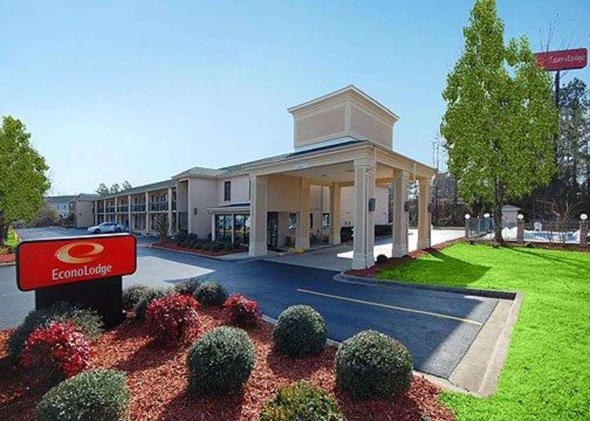 Econo Lodge Канаполис Екстериор снимка
